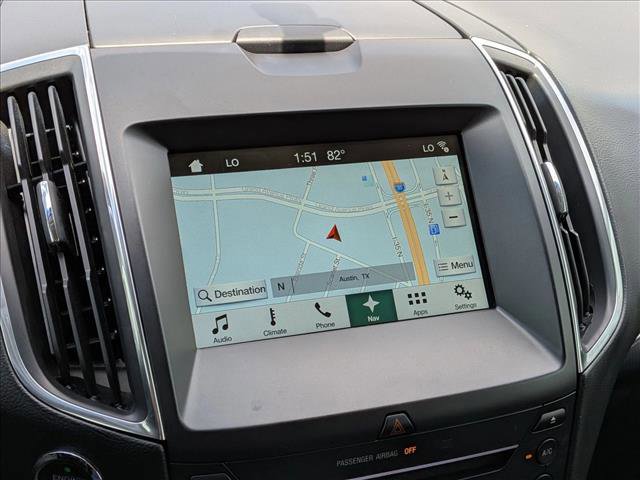 Used 2018 Ford Edge Titanium w/ Technology Package FWD image 14