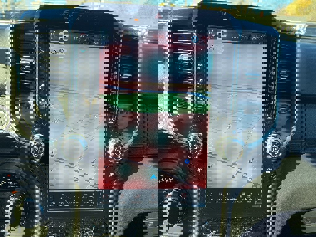 New 2026 RAM 1500 4x4 Crew Cab image 28