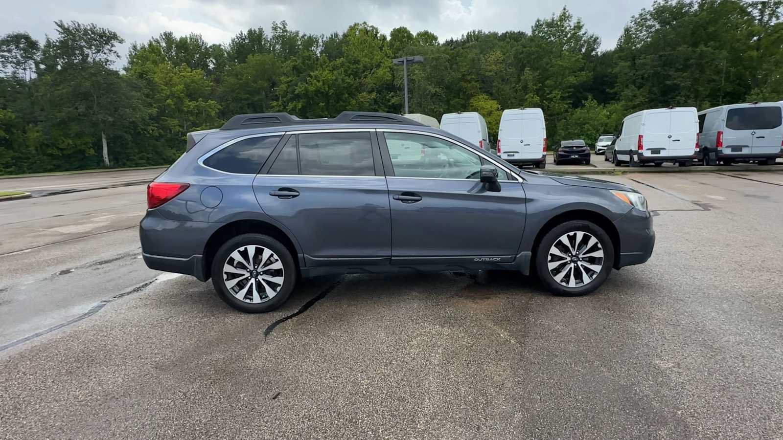 Used 2015 Subaru Outback 3.6R Limited AWD/4WD image 9