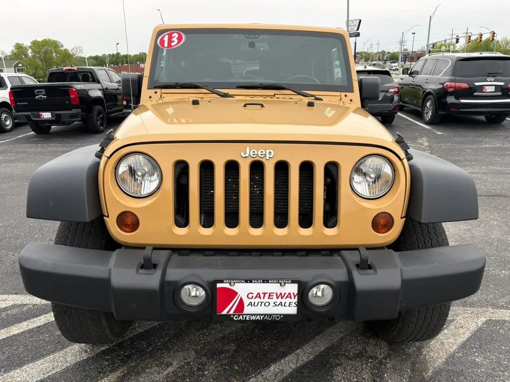 Used 2013 Jeep Wrangler Sport AWD/4WD image 8
