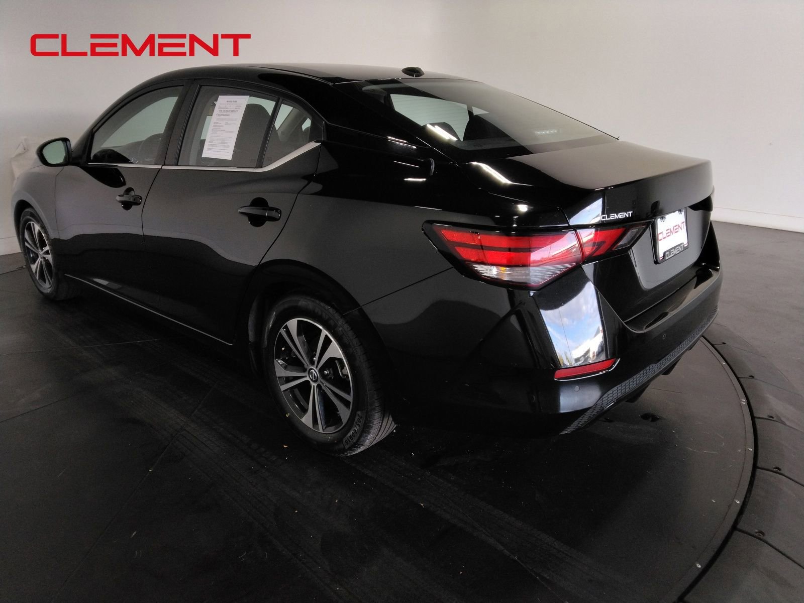 Used 2022 Nissan Sentra SV FWD image 8