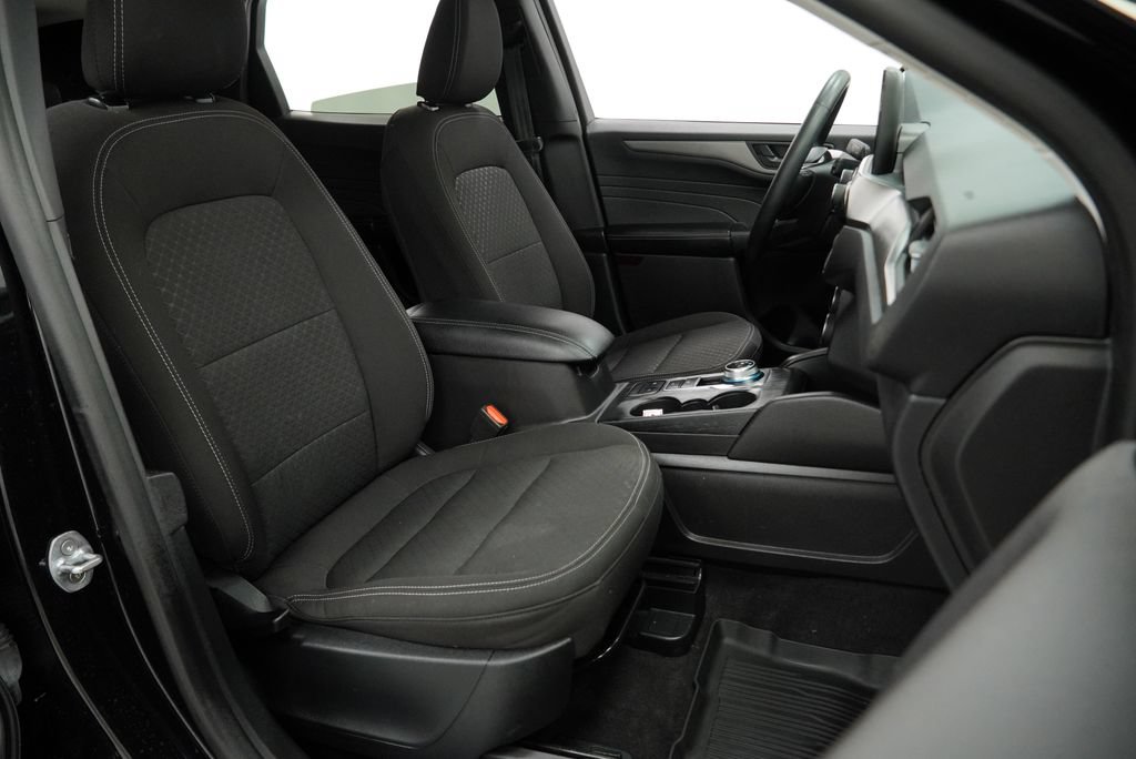 Used 2024 Ford Escape Active AWD/4WD image 31