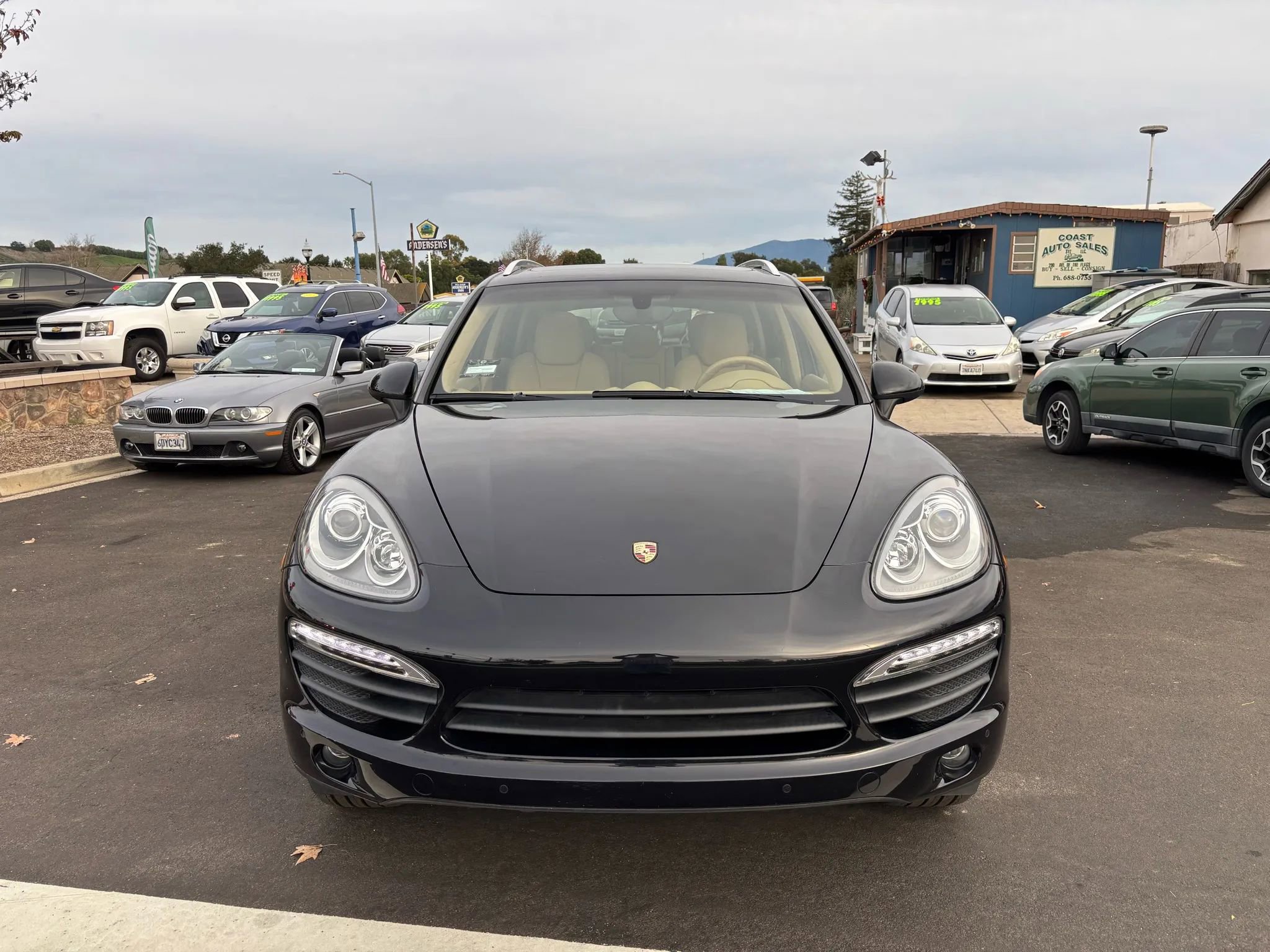 Used 2014 Porsche Cayenne S image 8