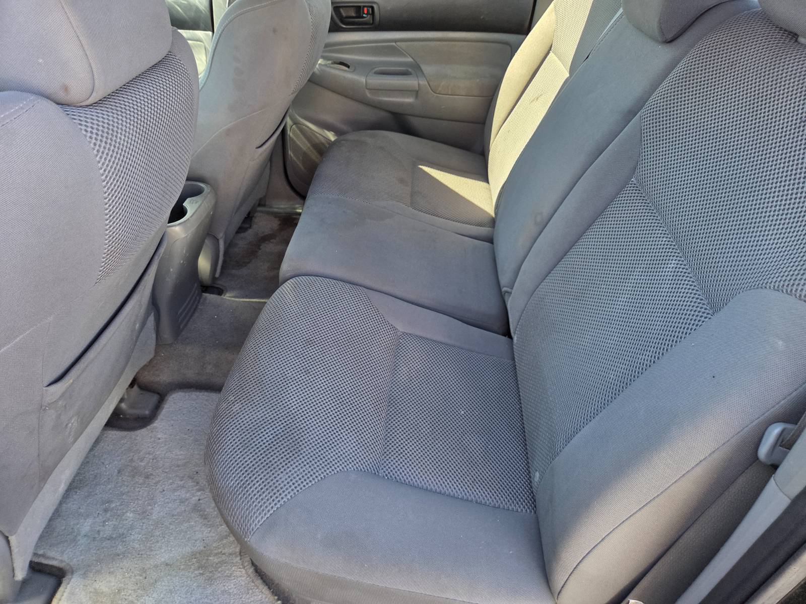 Used 2005 Toyota Tacoma PreRunner RWD image 10