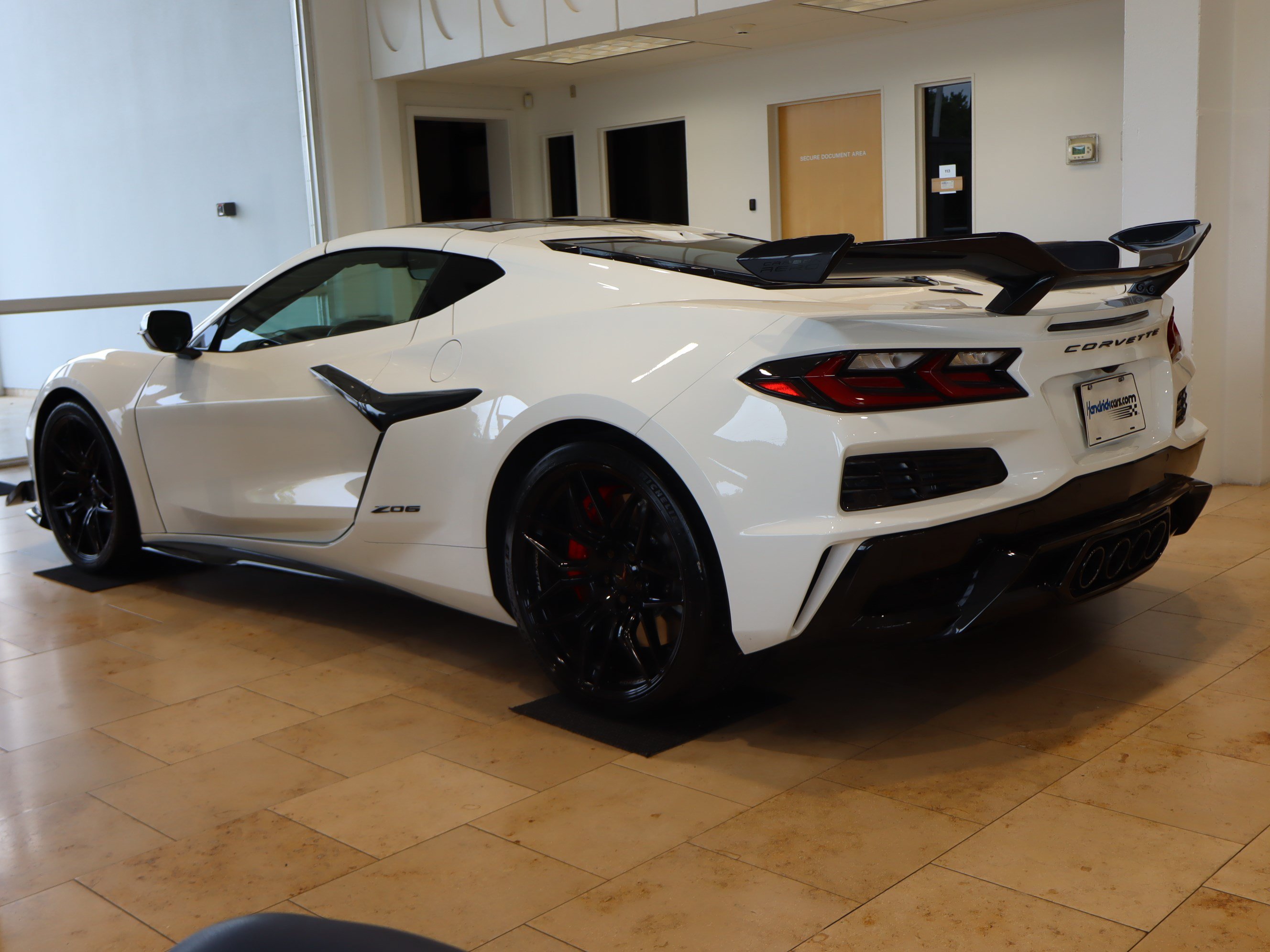 Used 2026 Chevrolet Corvette Z06 RWD image 8
