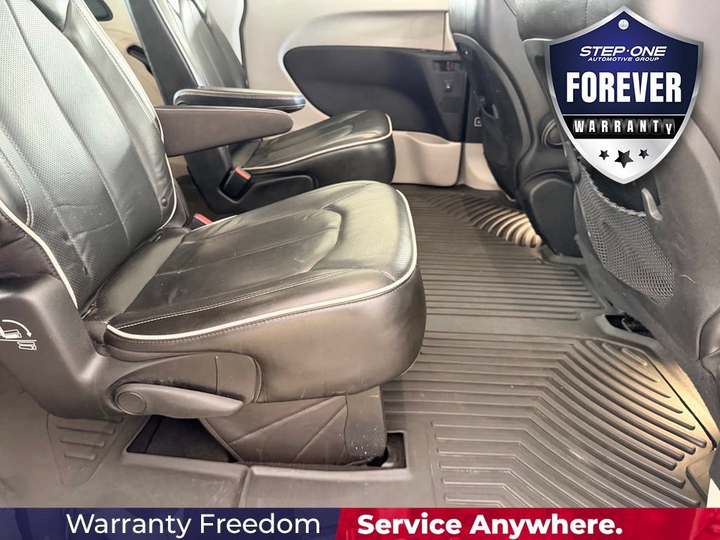 Used 2021 Chrysler Pacifica Limited AWD/4WD image 34