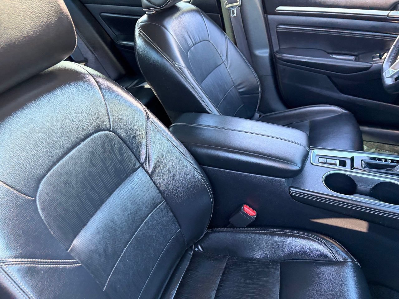 Used 2019 Nissan Altima 2.5 SL FWD image 11