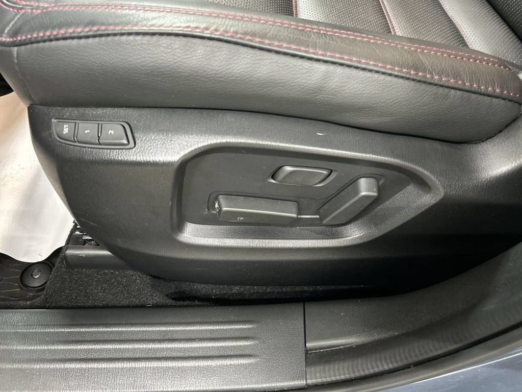 Certified 2025 MAZDA CX-5 Carbon Edition AWD/4WD image 10