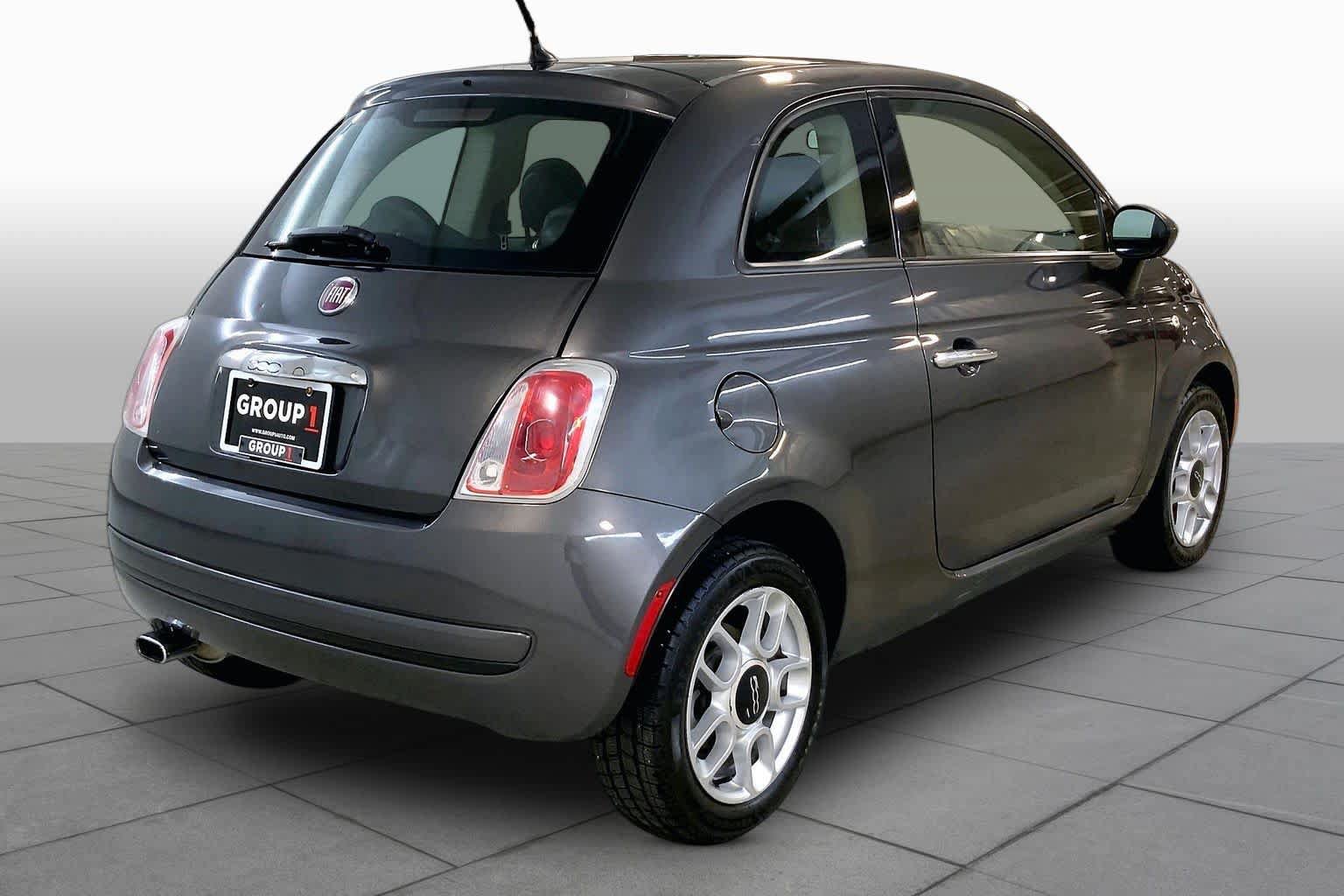 Used 2015 FIAT 500 Pop FWD image 12