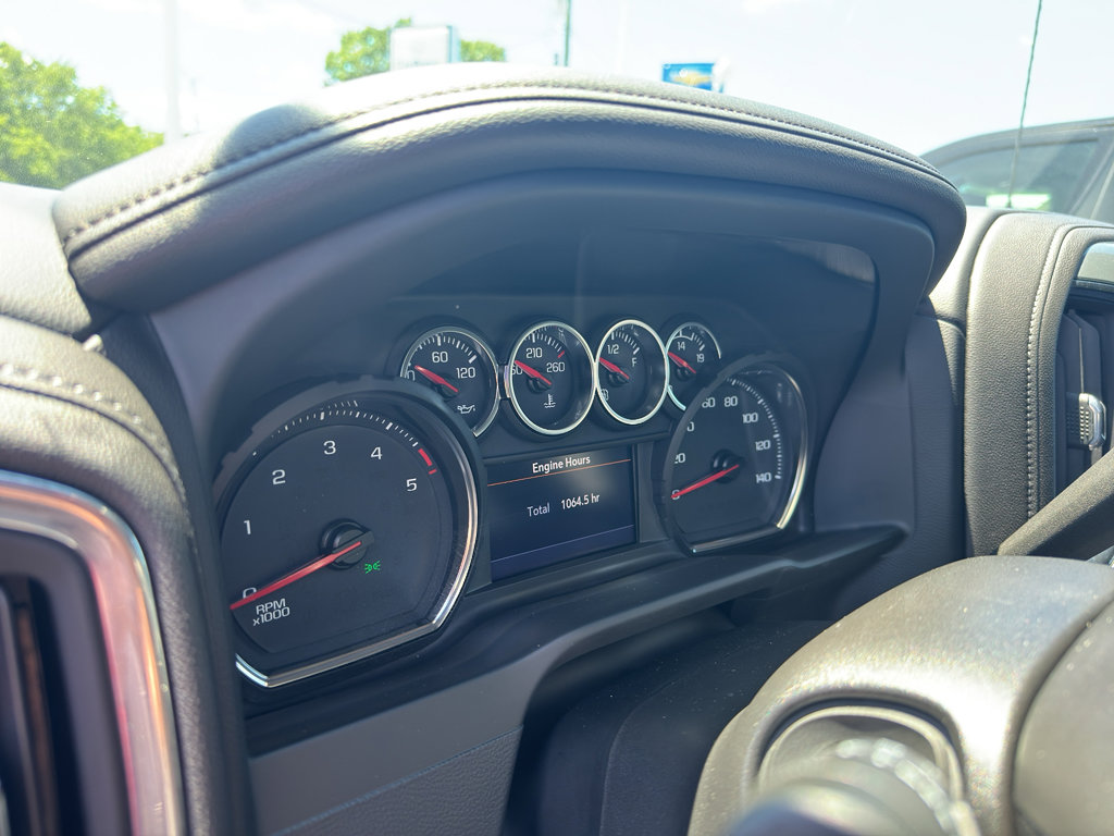 Used 2023 Chevrolet Silverado 3500 LTZ w/ LTZ Convenience Package AWD/4WD image 19