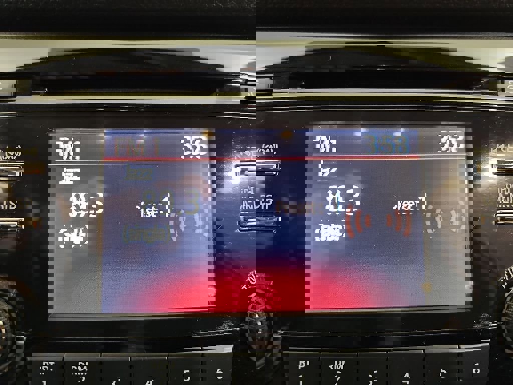 Used 2017 Nissan Rogue S image 24