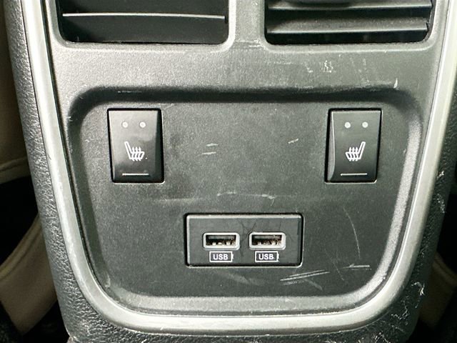 Used 2018 Chrysler 300 Limited w/ Safetytec Plus Group image 27