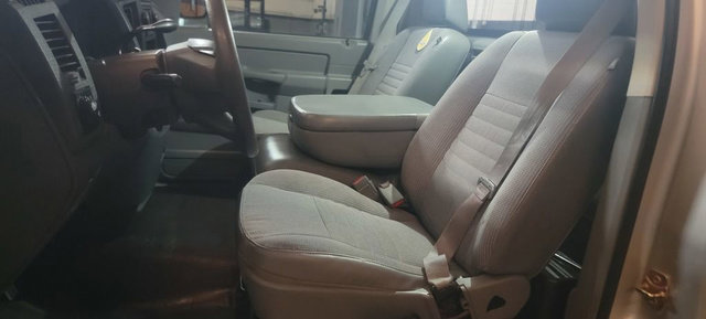 Used 2007 Dodge Ram 1500 Truck ST image 32