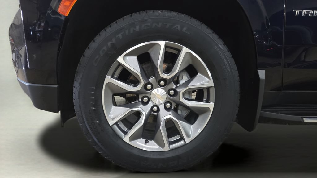 Used 2024 Chevrolet Tahoe LS w/ Driver Alert Package AWD/4WD image 30
