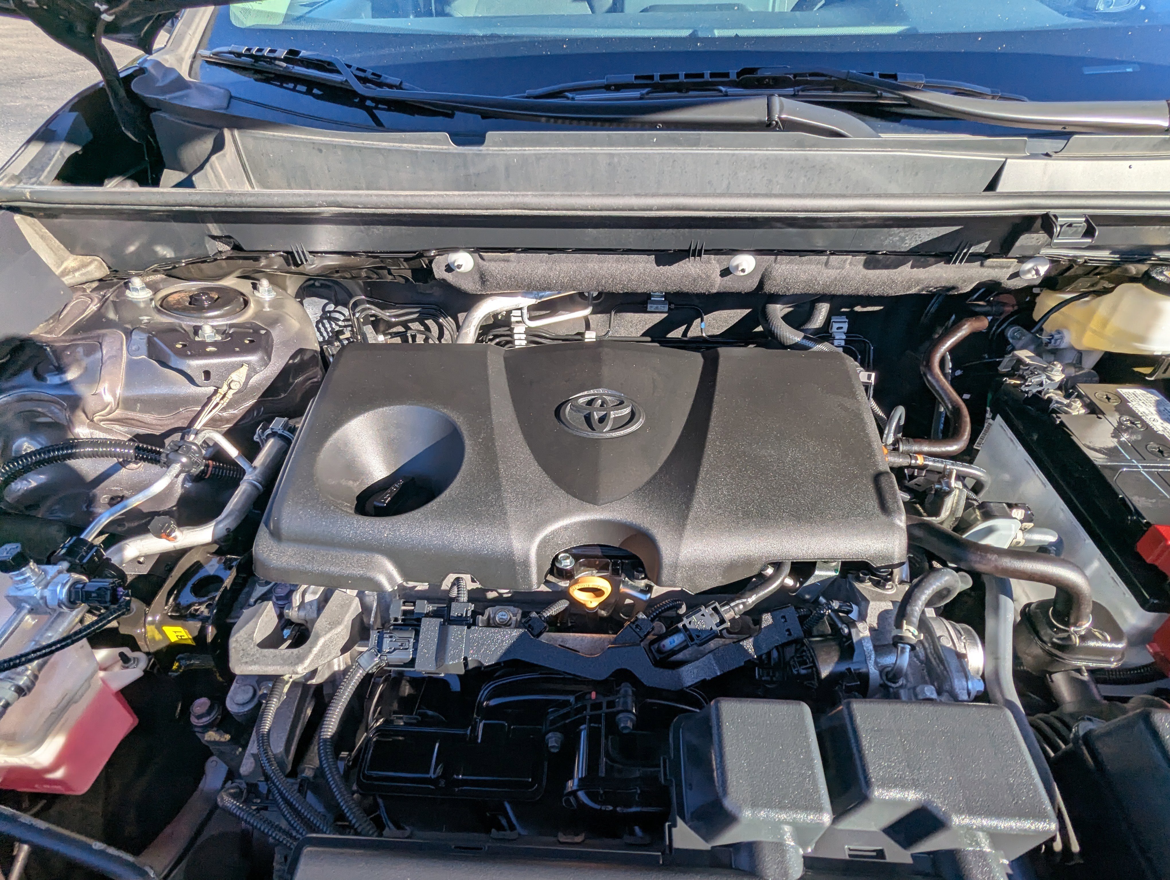 Used 2023 Toyota RAV4 XLE image 26