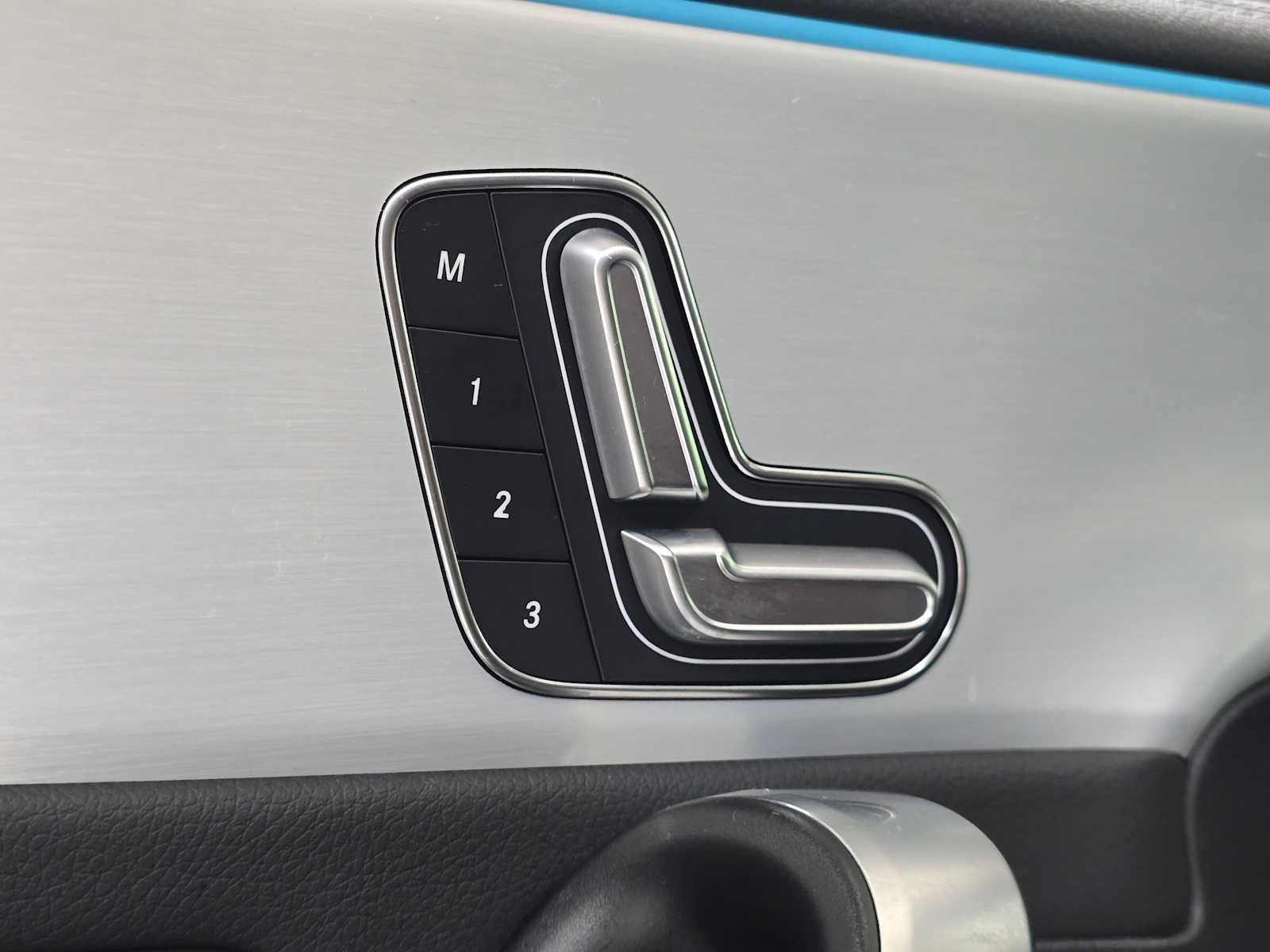 Certified 2023 Mercedes-Benz CLA 250 4MATIC image 24