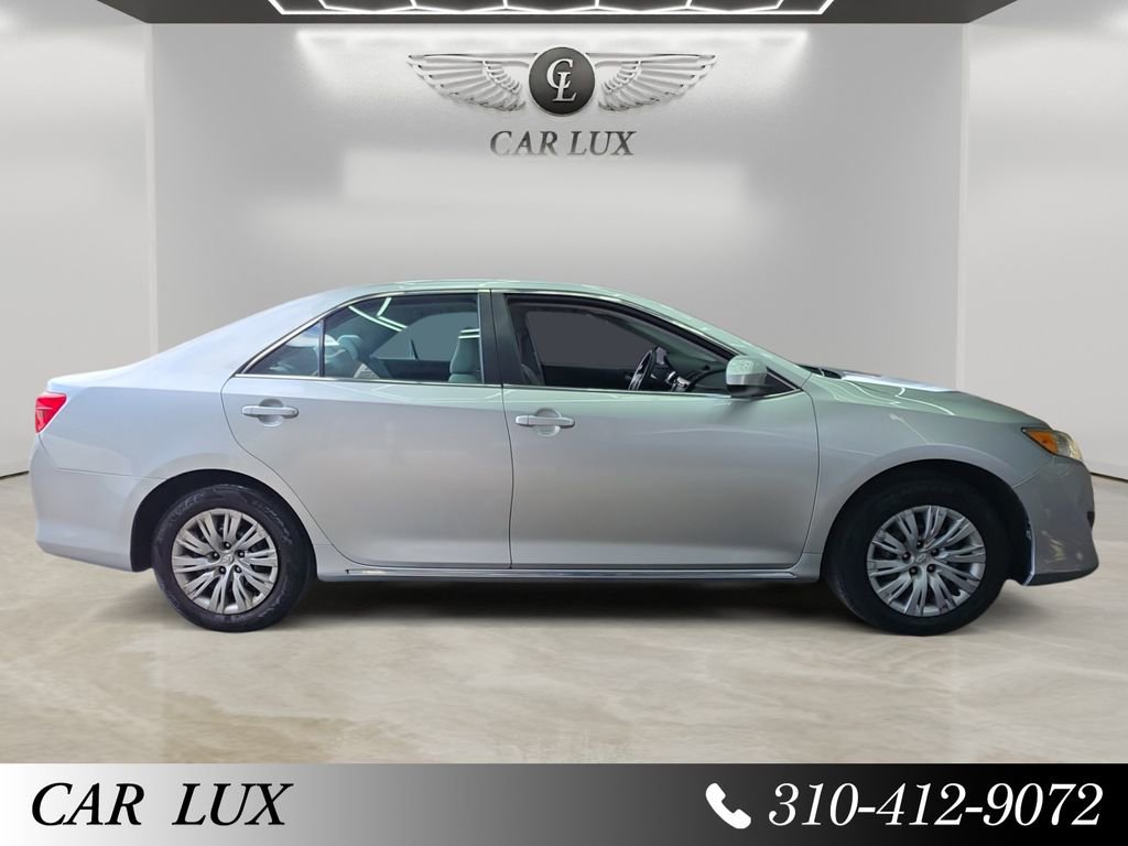 Used 2012 Toyota Camry LE FWD image 6