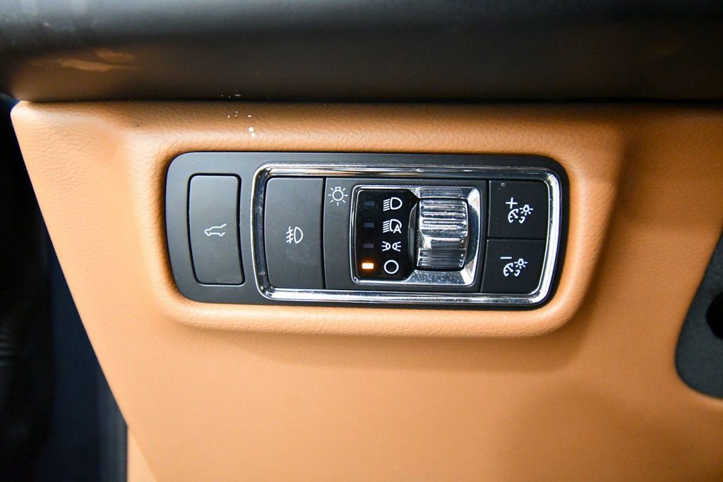 Used 2022 Lincoln Aviator Black Label w/ Dynamic Handling Package image 21