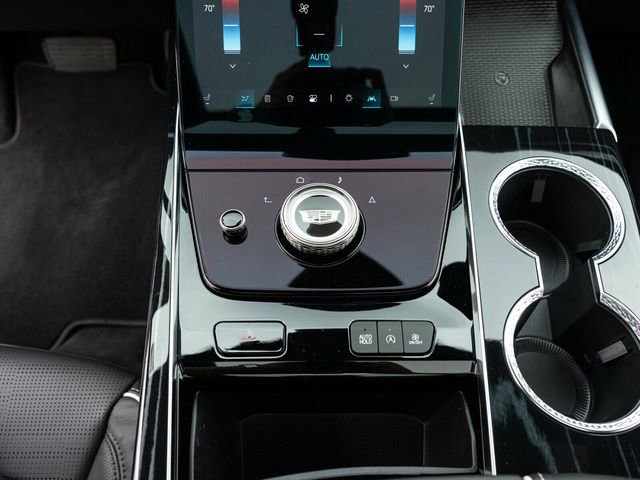 Used 2026 Cadillac Escalade ESV Sport w/ Touring Package image 43