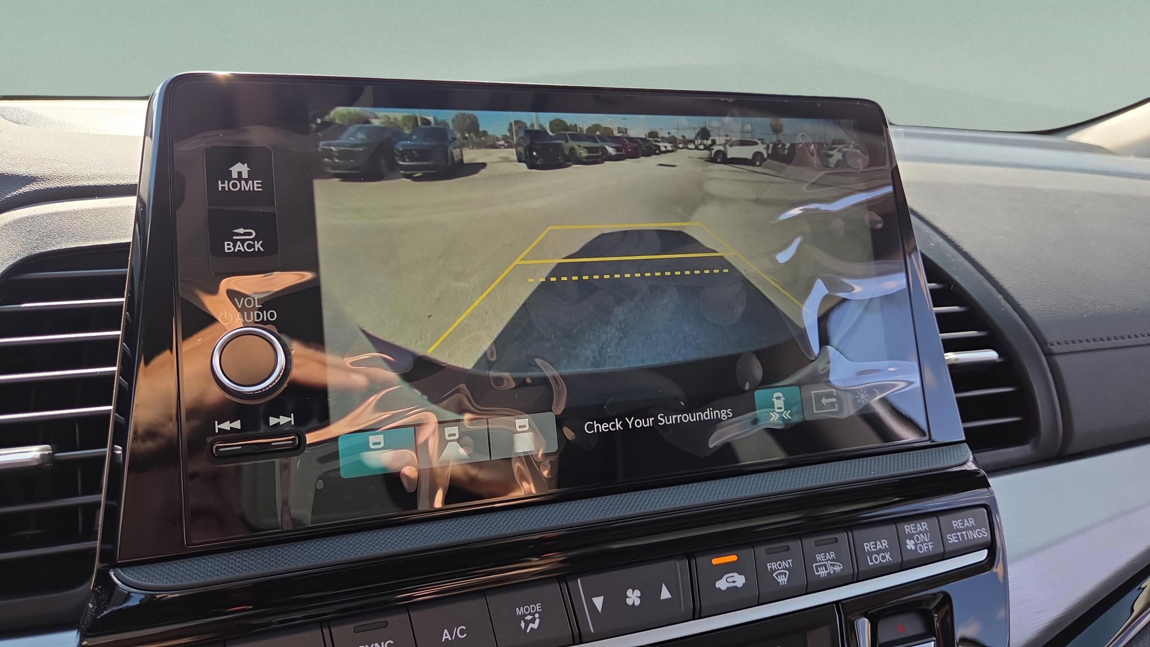 New 2026 Honda Odyssey Touring image 36