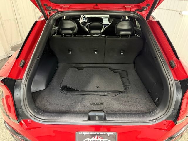 Used 2022 Kia EV6 GT-Line w/ GT-Line Suede Seat Package AWD/4WD image 9