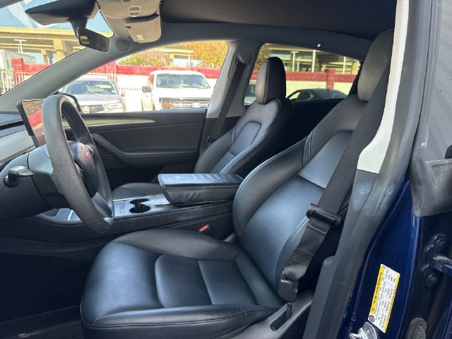 Used 2023 Tesla Model Y Long Range AWD/4WD image 21
