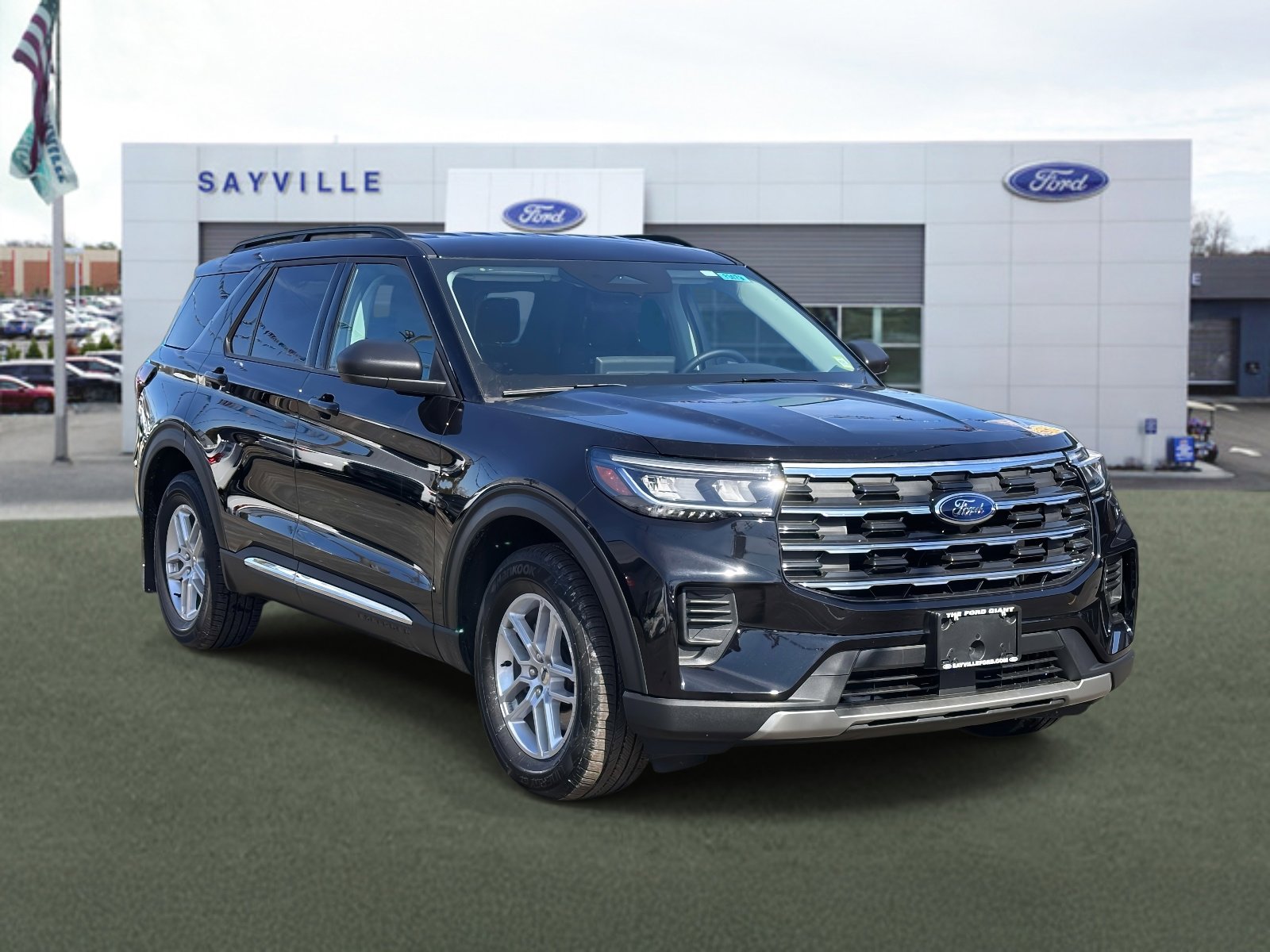 Used 2025 Ford Explorer Active image 6
