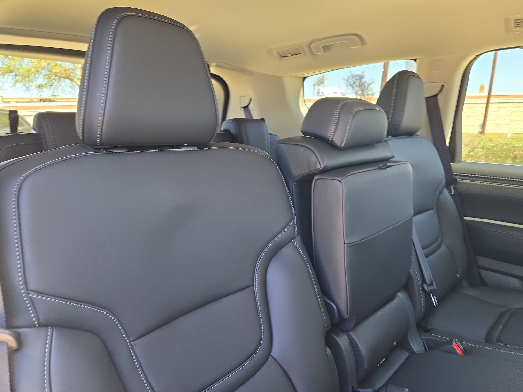 New 2026 Nissan Armada SV image 19