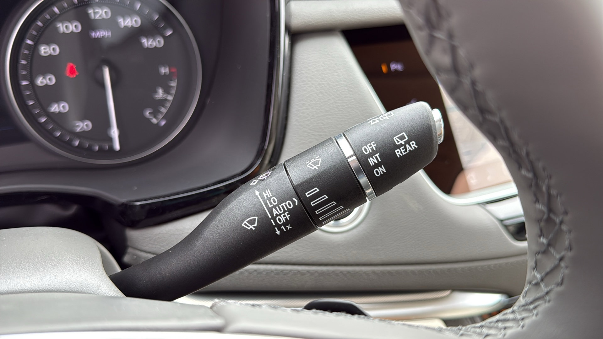 New 2026 Cadillac XT5 Premium Luxury w/ Driver Assist Package image 17