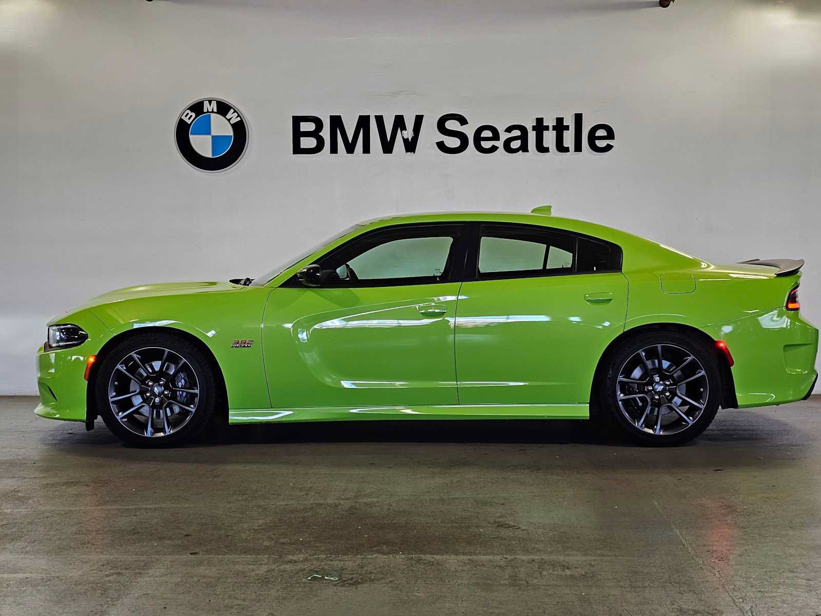 Used 2023 Dodge Charger Scat Pack w/ Harman/Kardon Audio Group RWD image 3