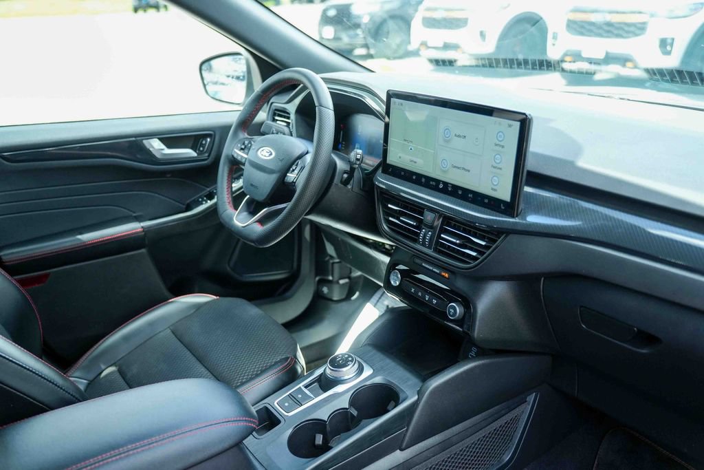 Used 2023 Ford Escape ST-Line Select w/ Tech Pack #1 AWD/4WD image 13