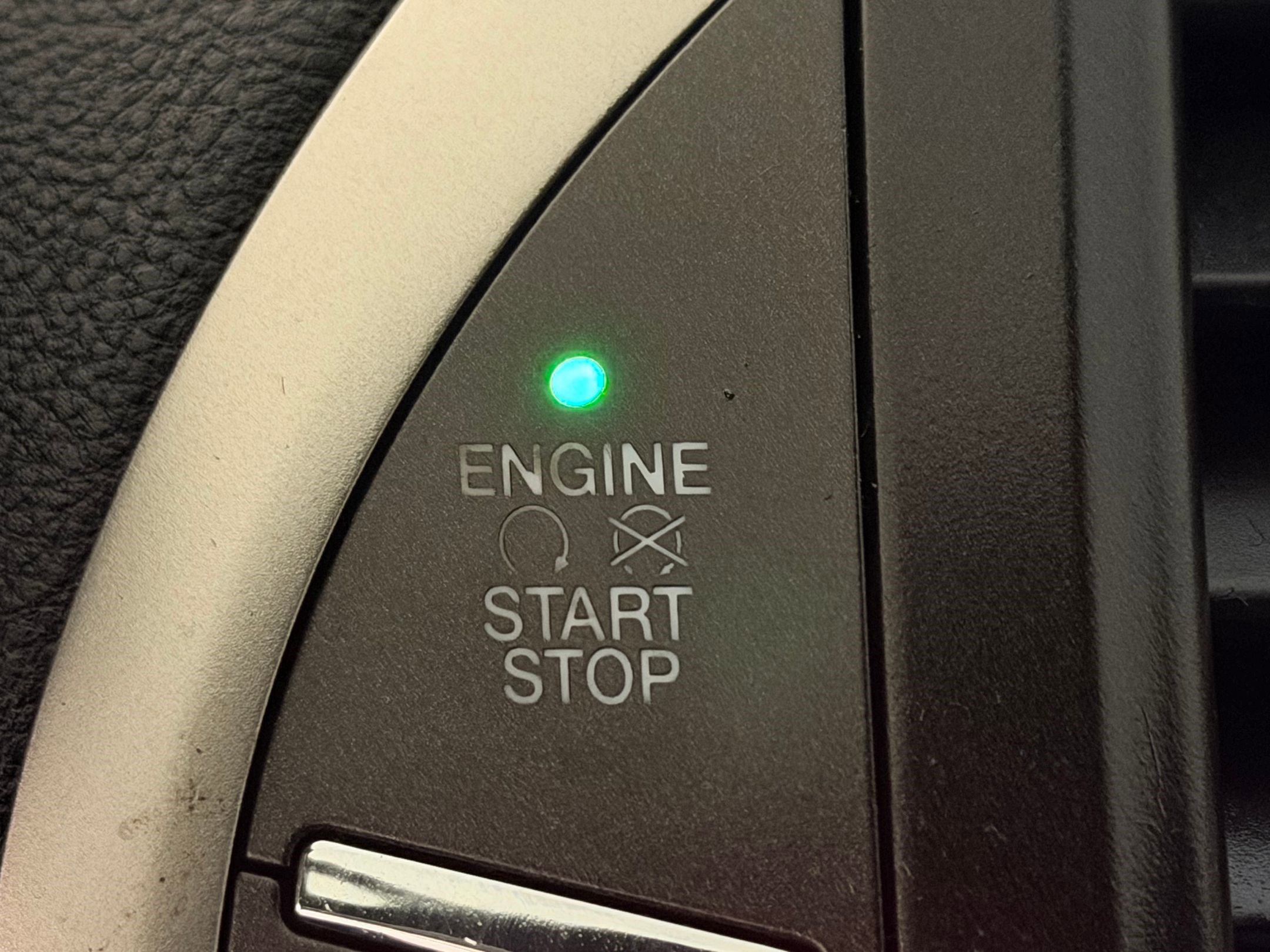 Used 2015 Lincoln MKC AWD w/ Equipment Group 101A Select image 23