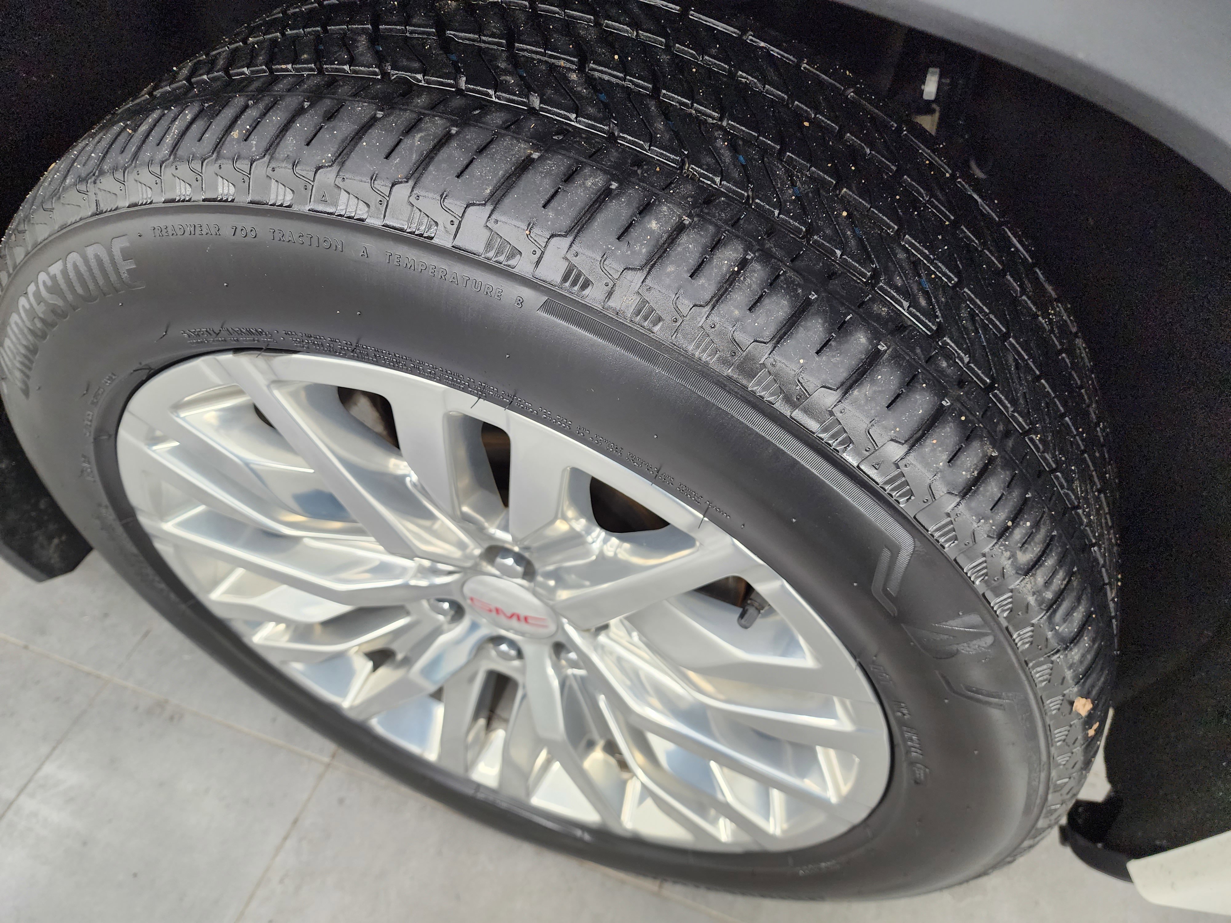 Used 2021 GMC Sierra 1500 Denali w/ Driver Alert Package II image 3