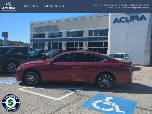Used 2023 Lexus ES 350 w/ Premium Package FWD image 3