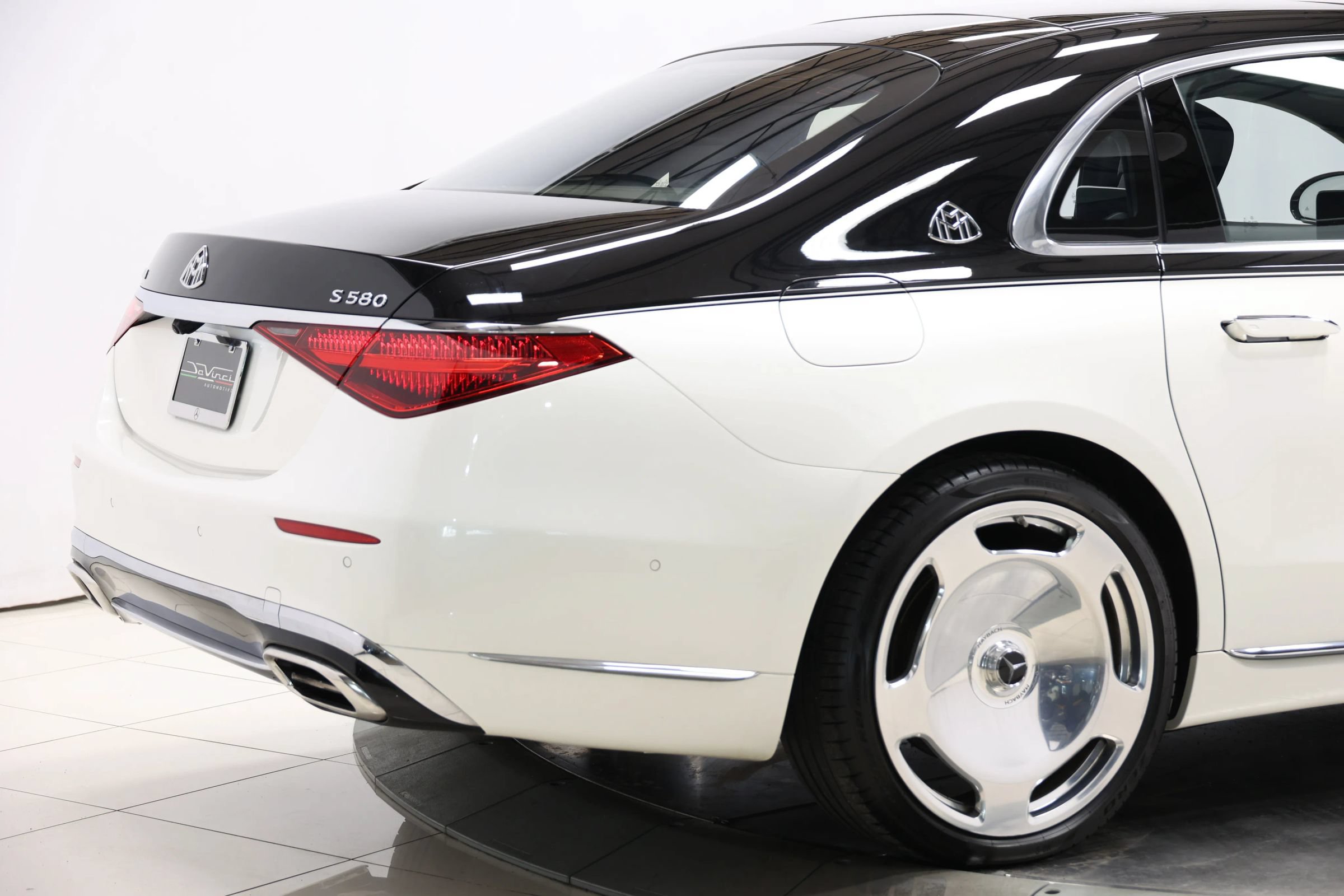 Used 2021 Mercedes-Benz Maybach S 580 4MATIC image 96