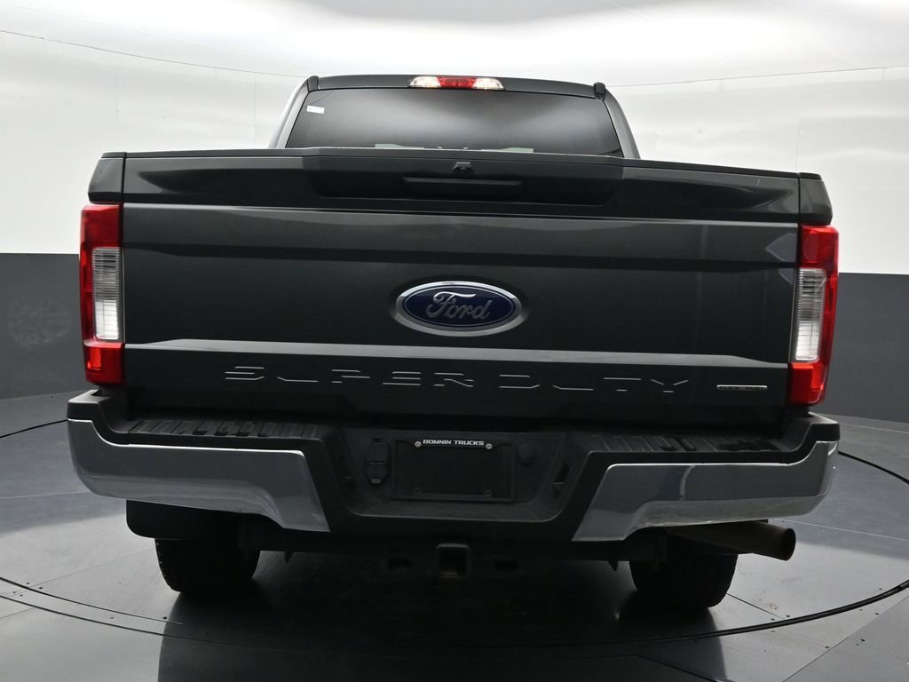 Used 2019 Ford F250 XLT w/ Snow Plow Prep Package image 4