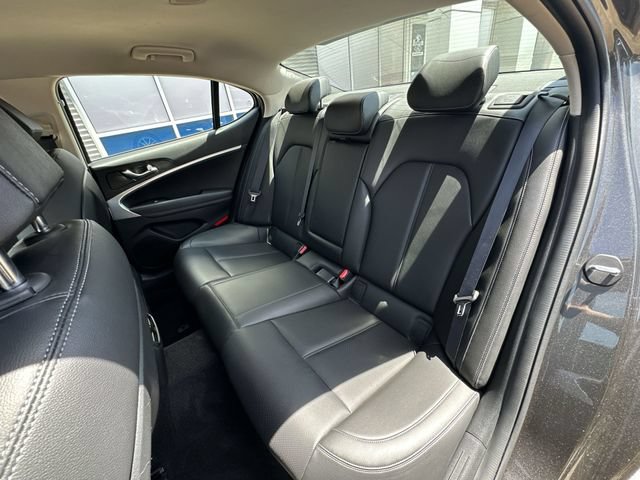 Used 2023 Genesis G70 2.0T AWD/4WD image 26