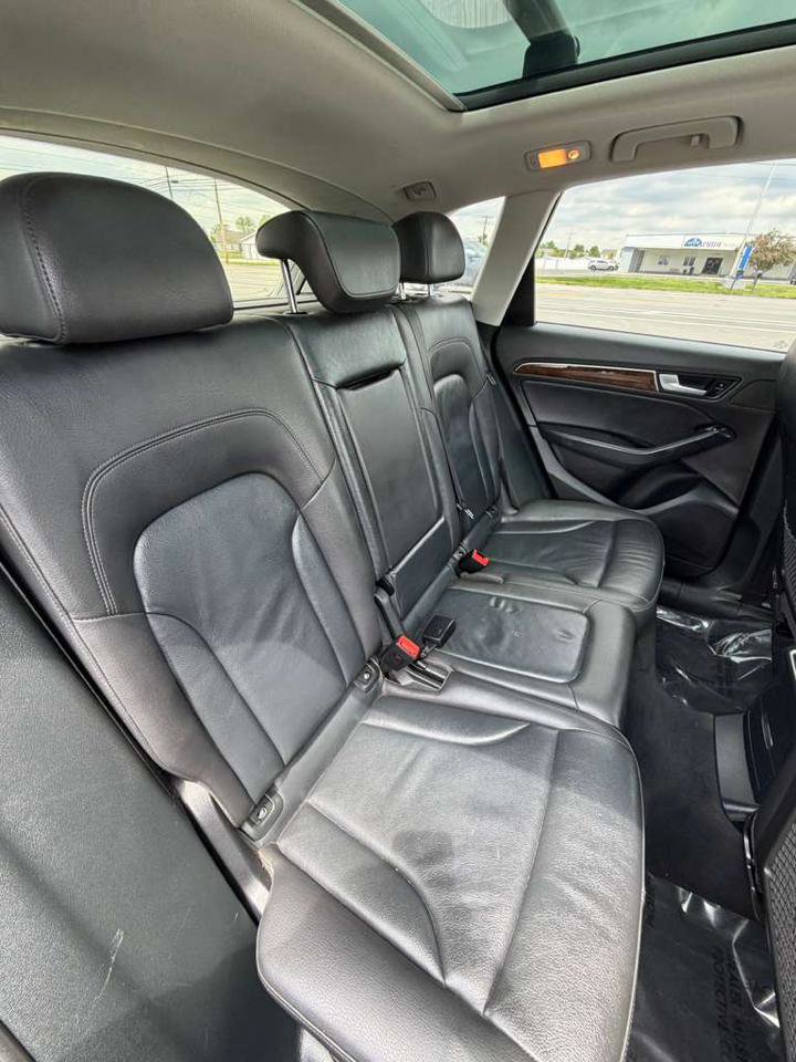 Used 2016 Audi Q5 2.0T Premium Plus AWD/4WD image 31