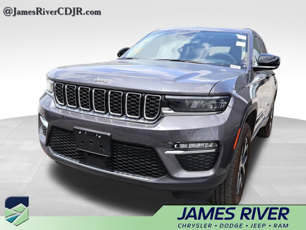 Used 2024 Jeep Grand Cherokee Limited AWD/4WD image 2