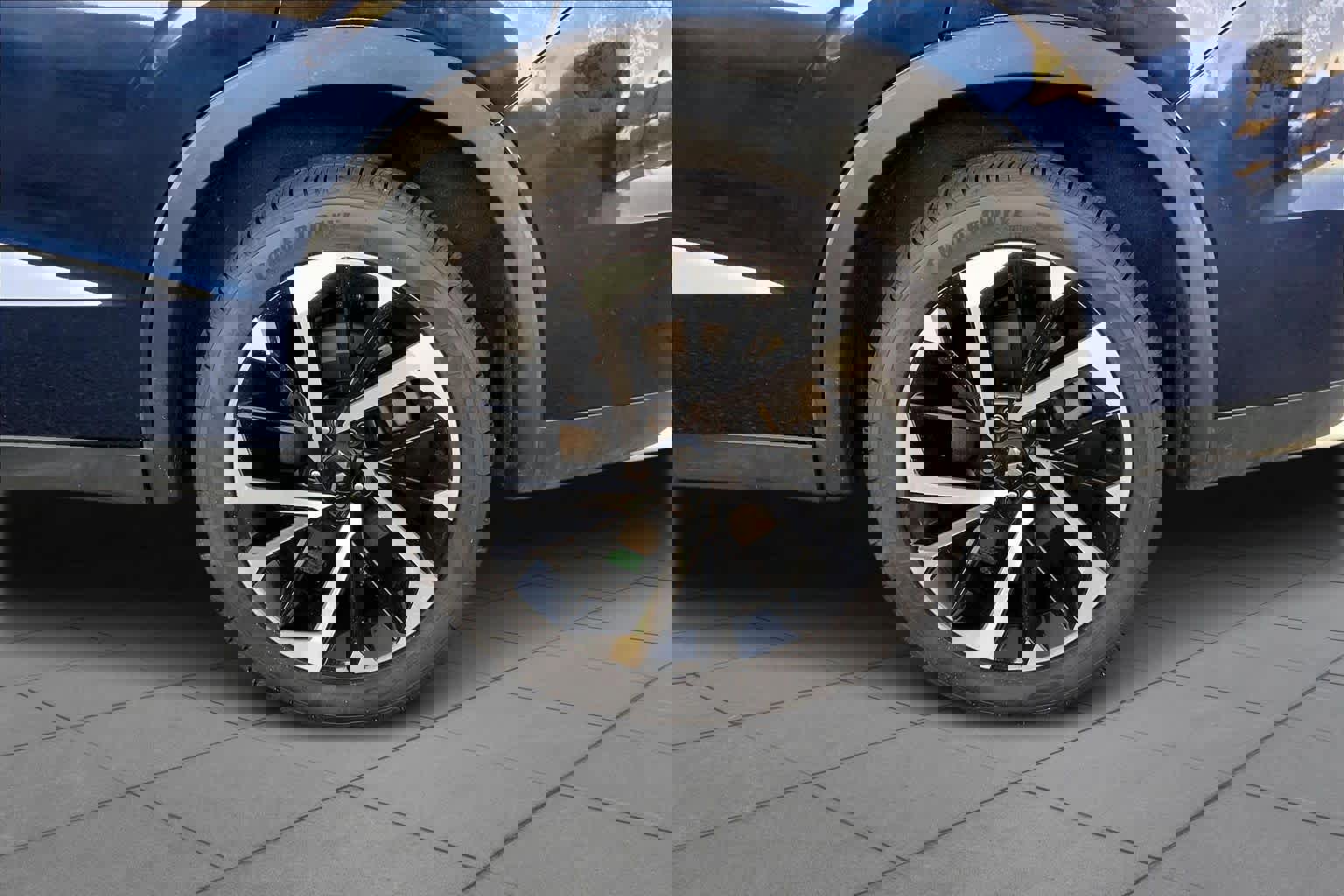 Used 2024 Mitsubishi Outlander SE image 11