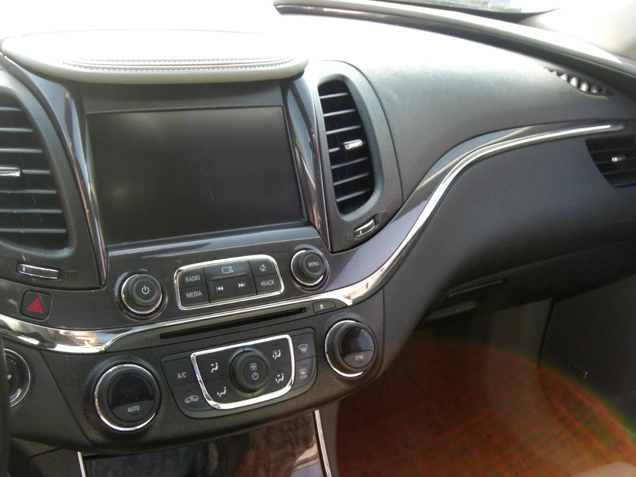 Used 2014 Chevrolet Impala LTZ image 11