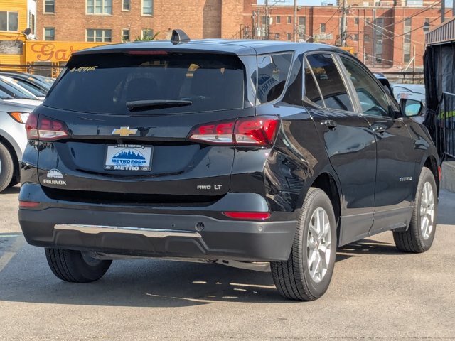 Used 2024 Chevrolet Equinox LT AWD/4WD image 4