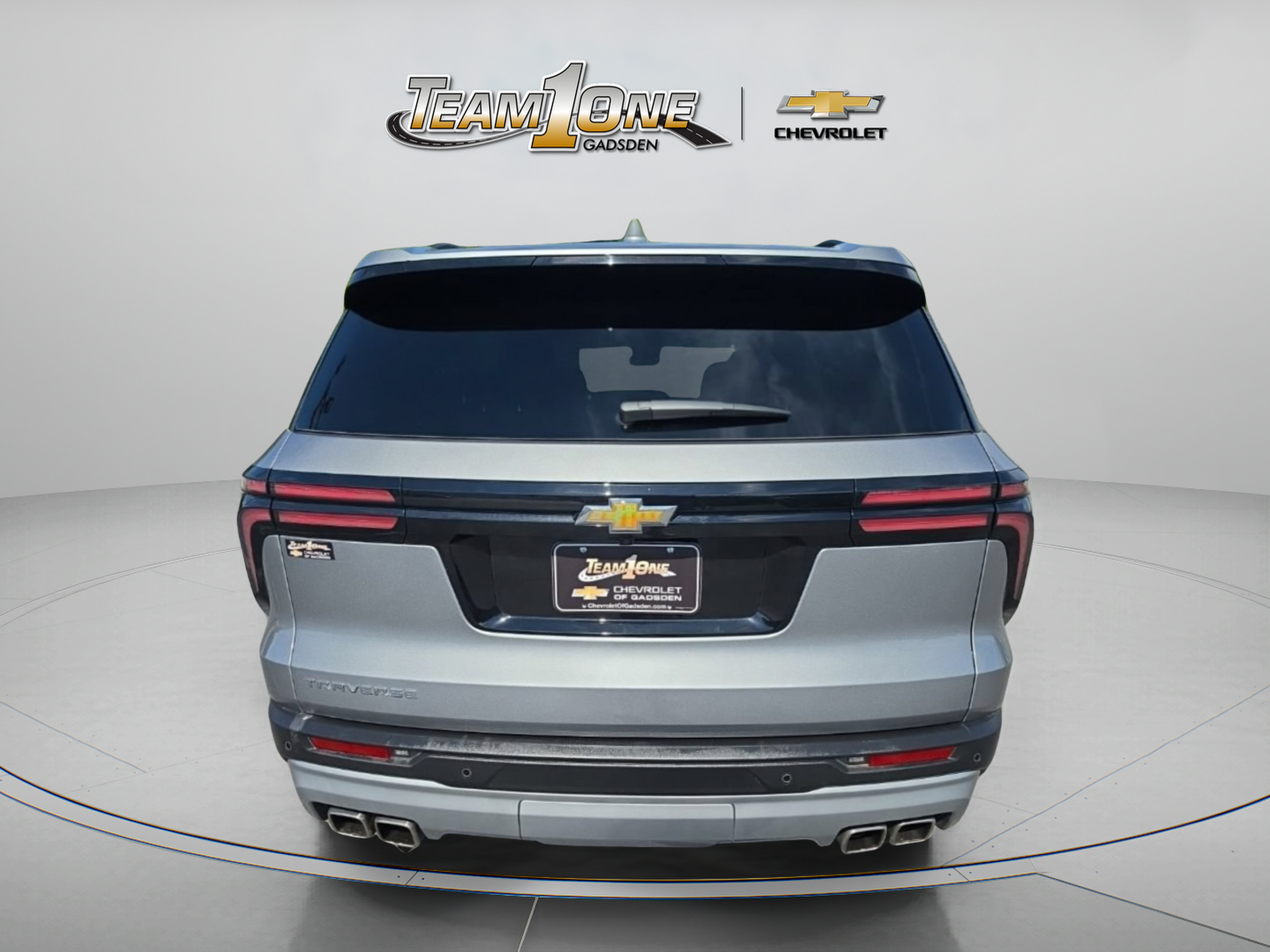 Used 2025 Chevrolet Traverse LT w/ LPO, Floor Liner Package FWD image 7