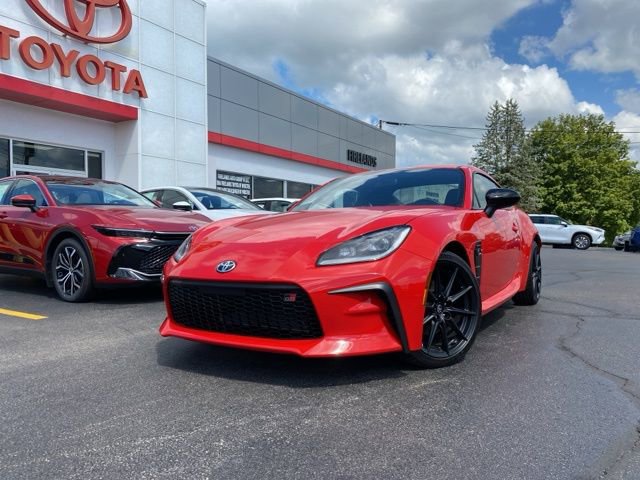 New 2025 Toyota GR86 Premium