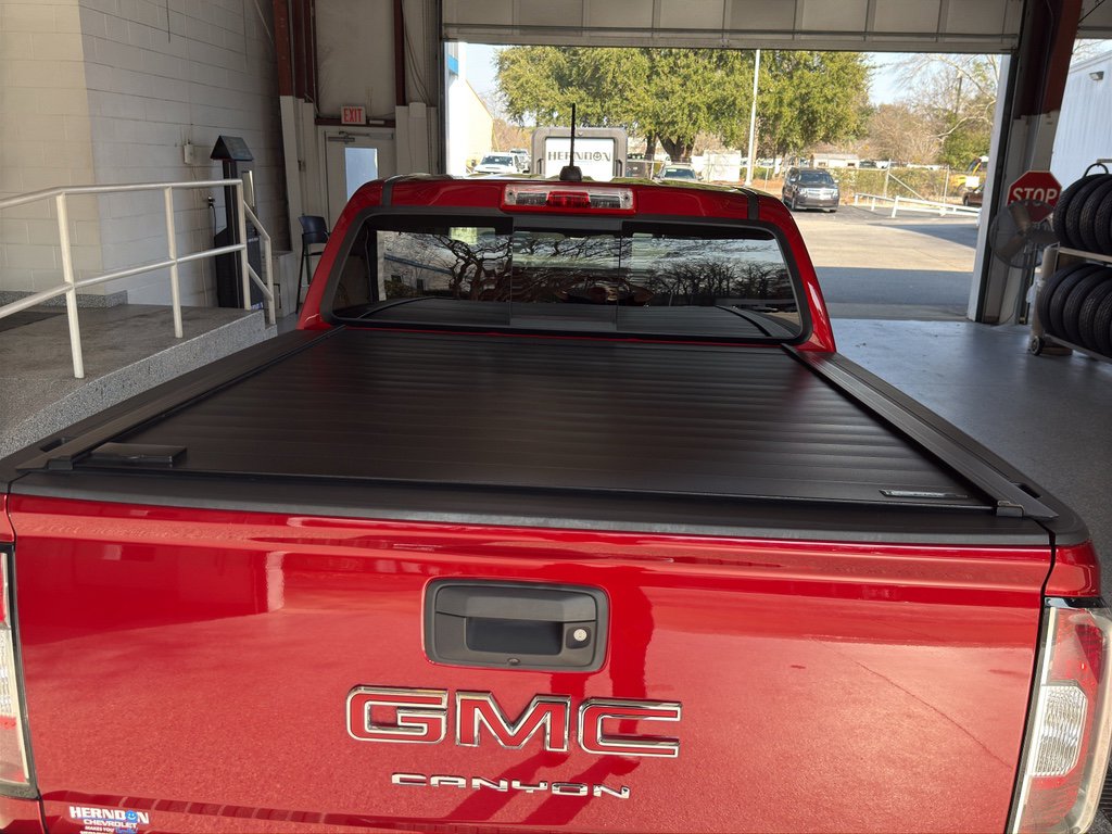 Used 2022 GMC Canyon AT4 w/ Trailering Package image 9