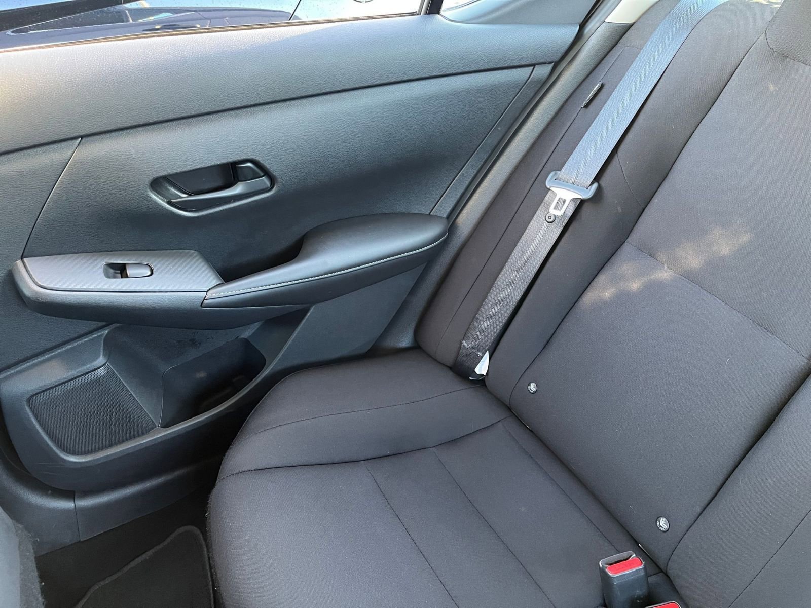 Used 2025 Nissan Sentra S FWD image 37