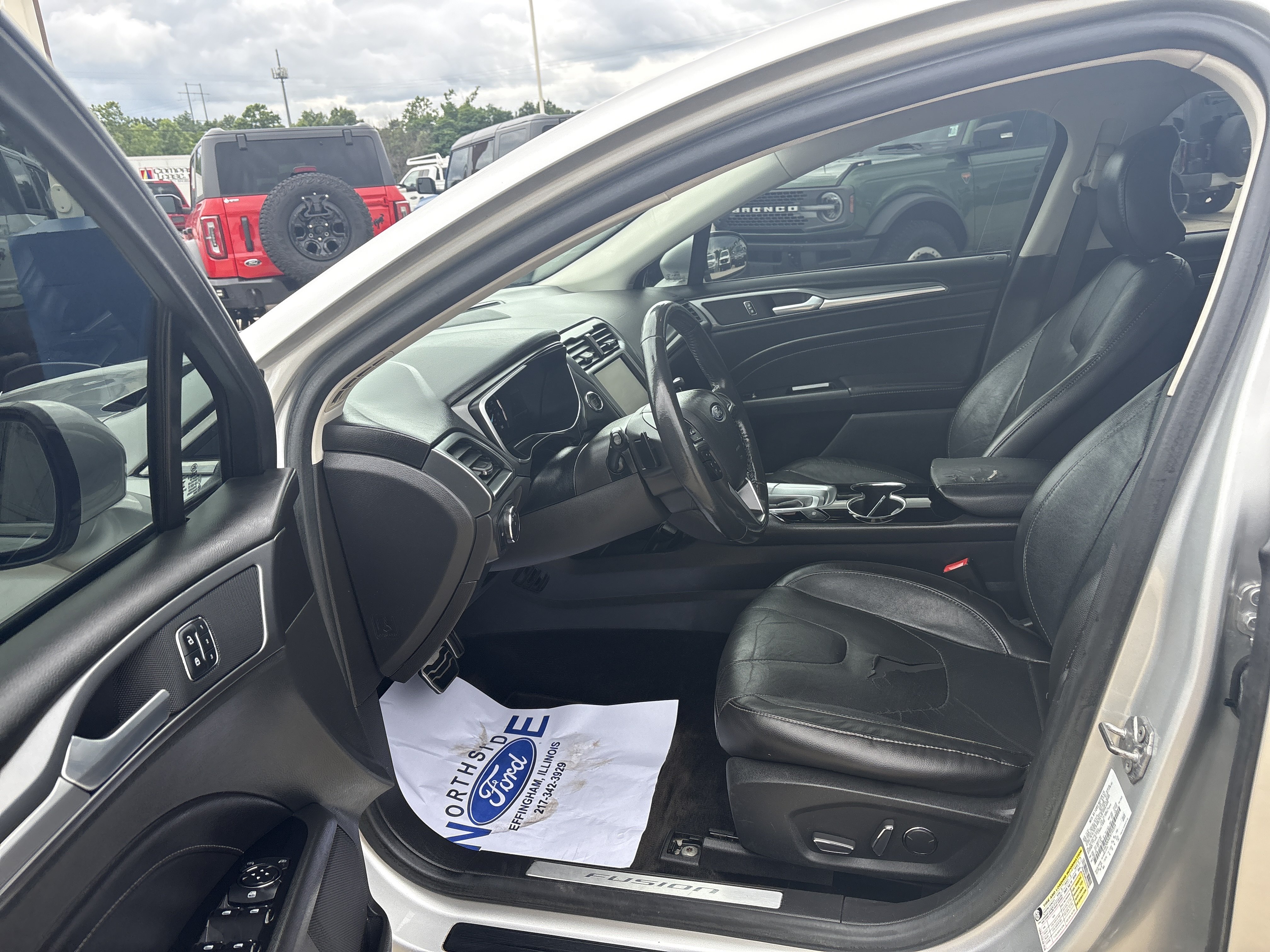 Used 2015 Ford Fusion Titanium FWD image 7