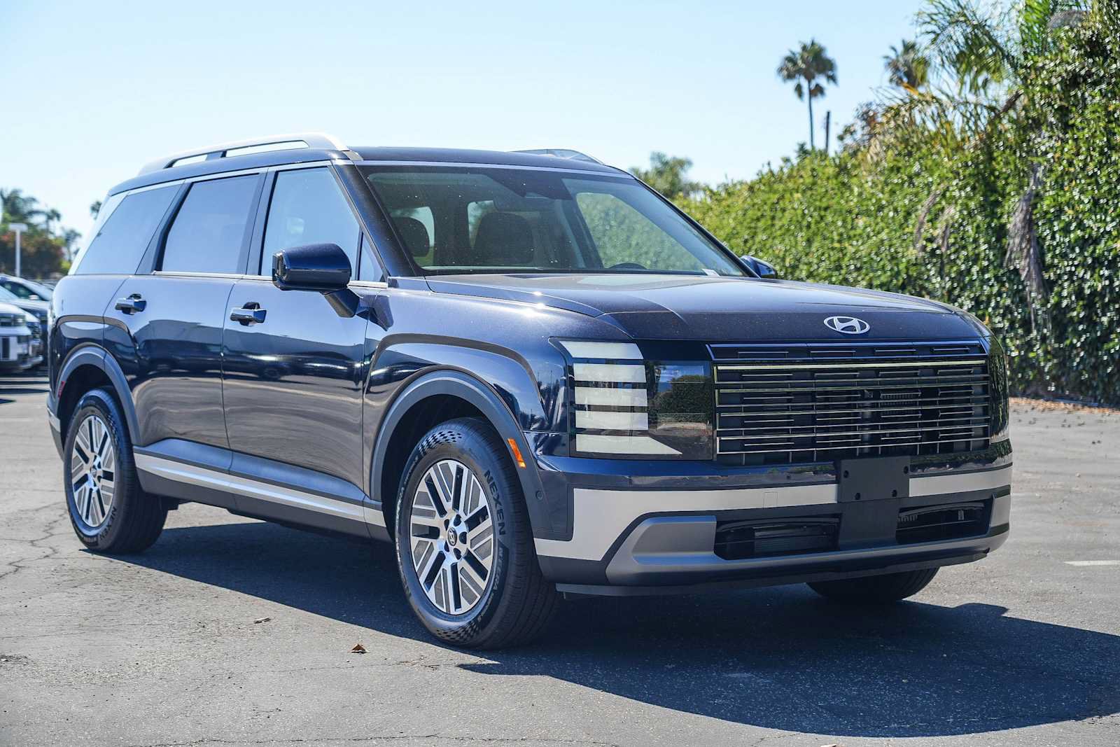 New 2027 Hyundai Palisade SEL Premium FWD image 5