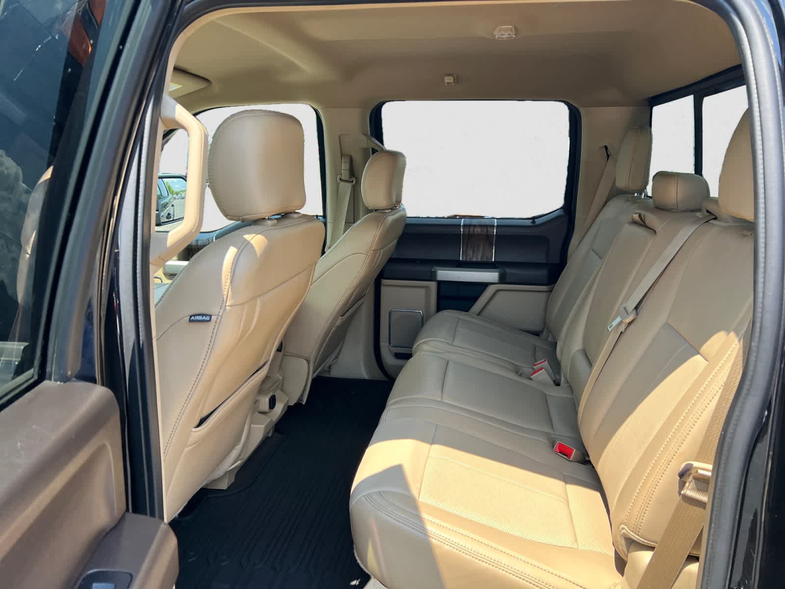 Used 2019 Ford F150 Lariat w/ Equipment Group 501A Mid AWD/4WD image 11