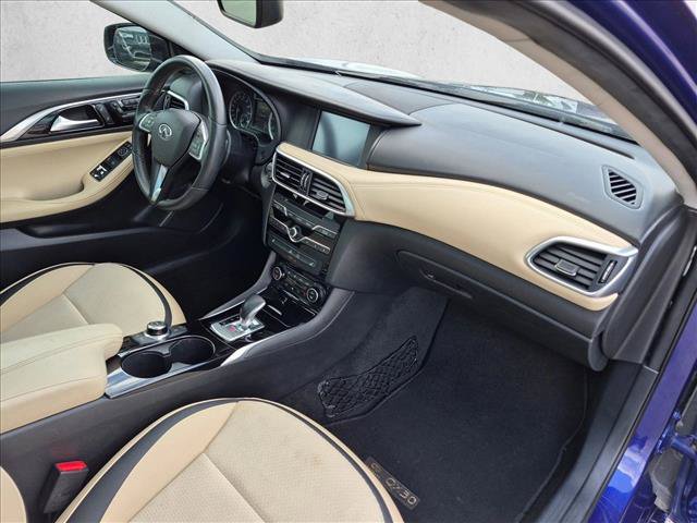 Used 2019 INFINITI QX30 FWD image 22